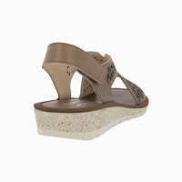 Sandalia cuña velcro 35334 Marron