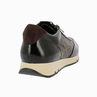 82834 Marron