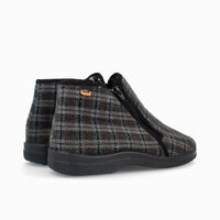 21251 Black