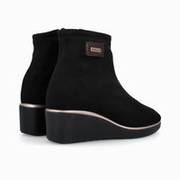 64816 Negro