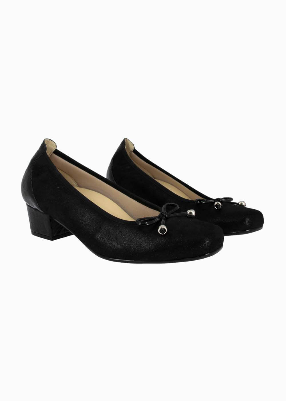 81233 Black