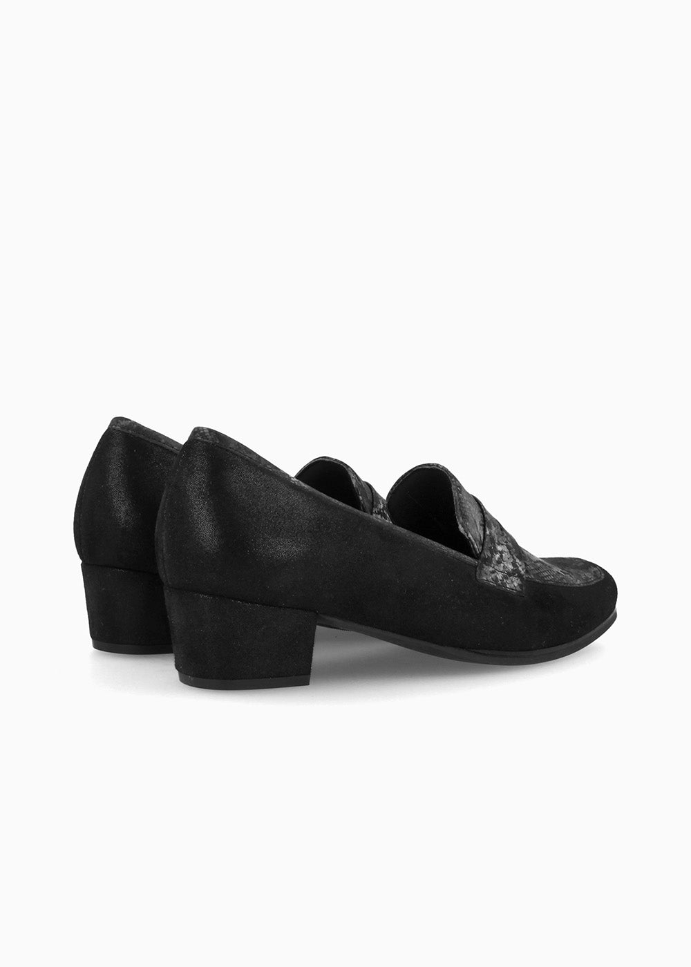 81742 Noir