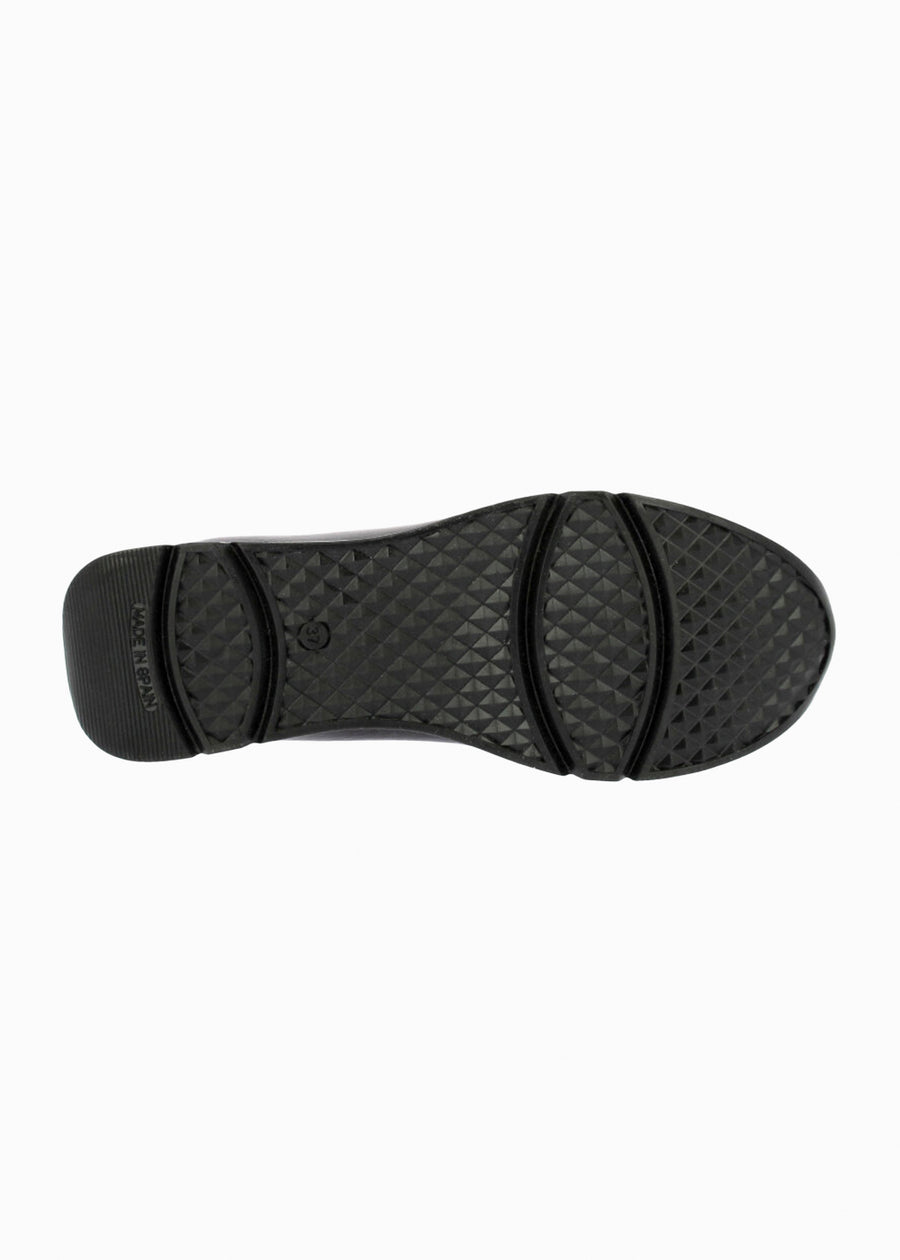 82830 Negro