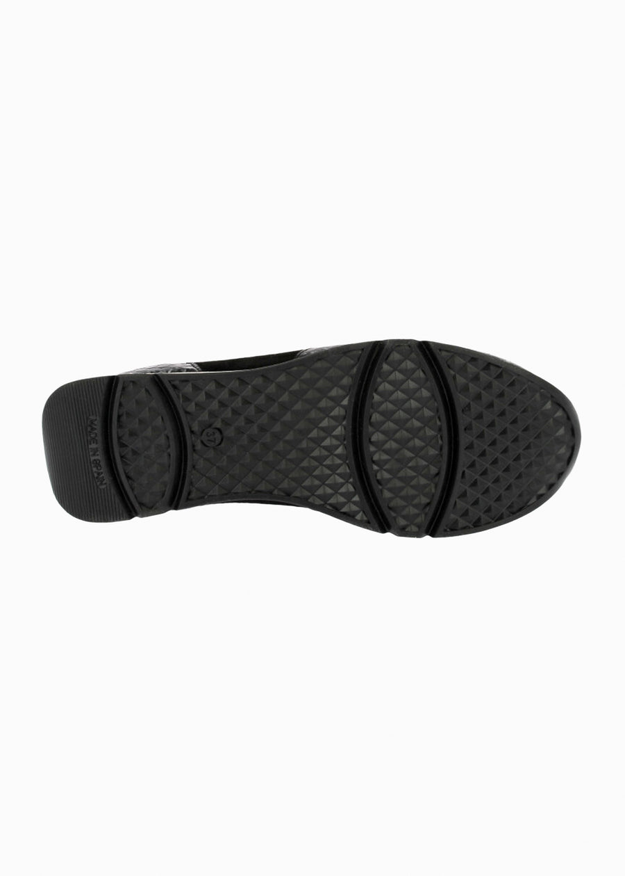 82835 Negro